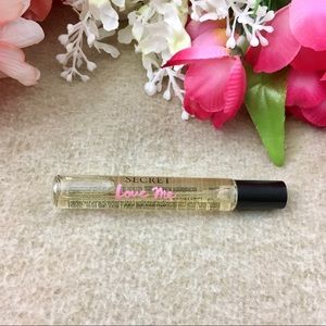 NWOT Victoria's Secret Love Me Spritzer